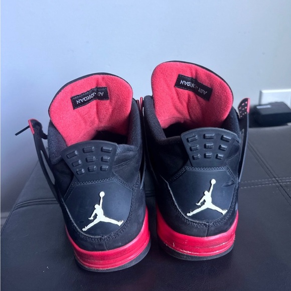 Jordan 4 - Red Thunder - Picture 3 of 8
